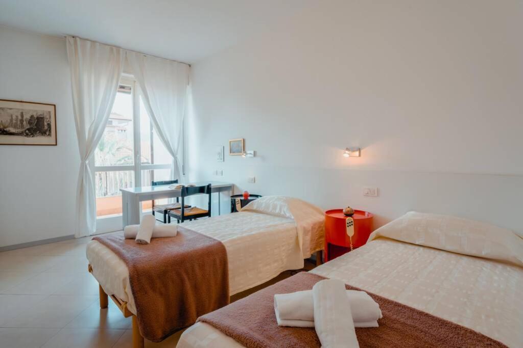 Grand Central Ventimiglia - Wifi & Parking Exteriér fotografie